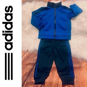 NEW! Adidas 12 month old 2 piece jogging set
